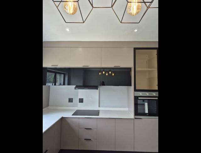 3 BEDROOM PROPERTY TO RENT IN BRYANSTON